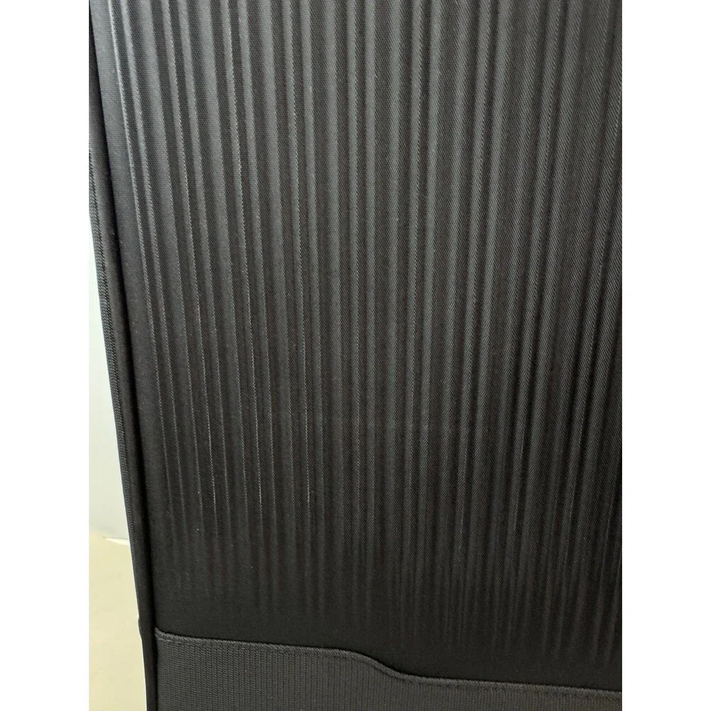 Samsonite Silhouette 18 Medium Softside Check-In Spinner Suitcase Luggage